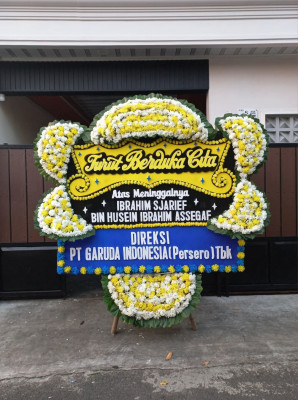 Papan Bunga Duka di Cinta Damai